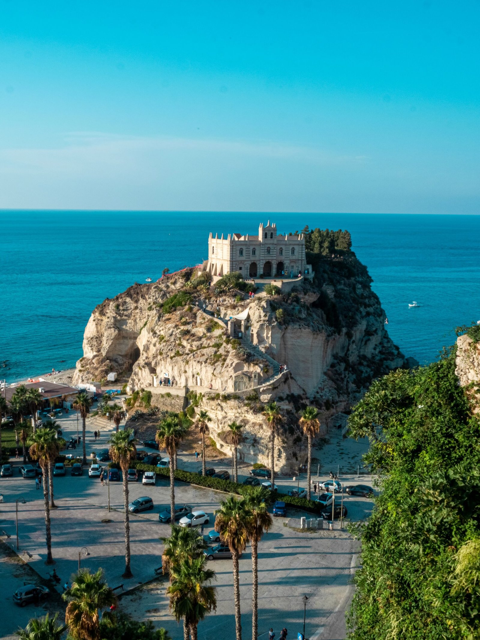 Santuario di Santa Maria dell’Isola a Tropea